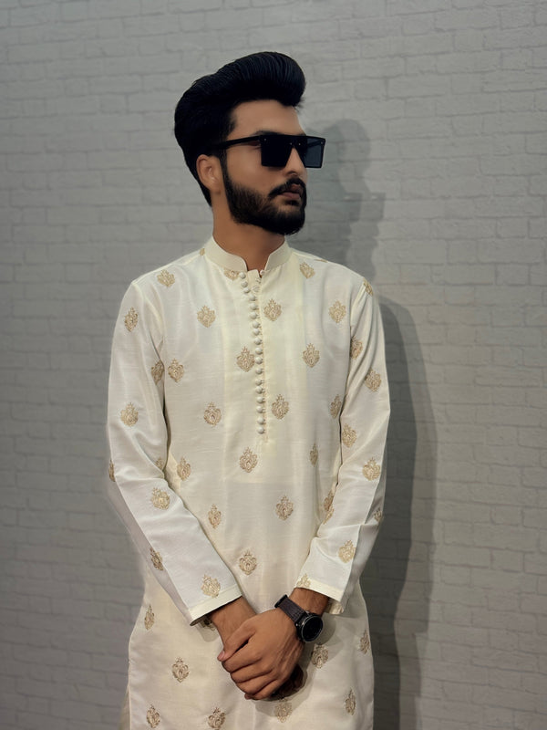 Motif Cream Kurta Pyjama