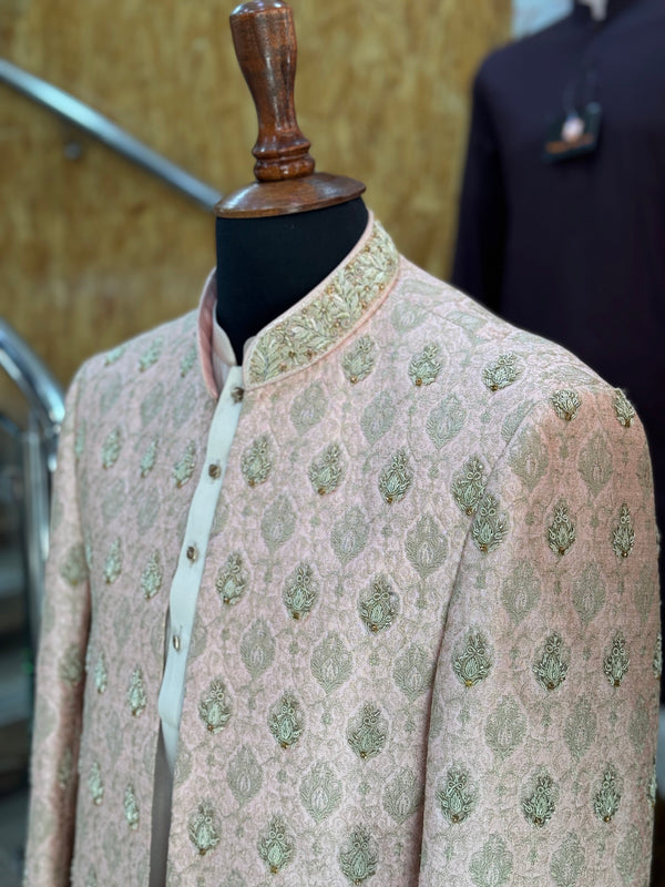 Elegance Light Pink Gone