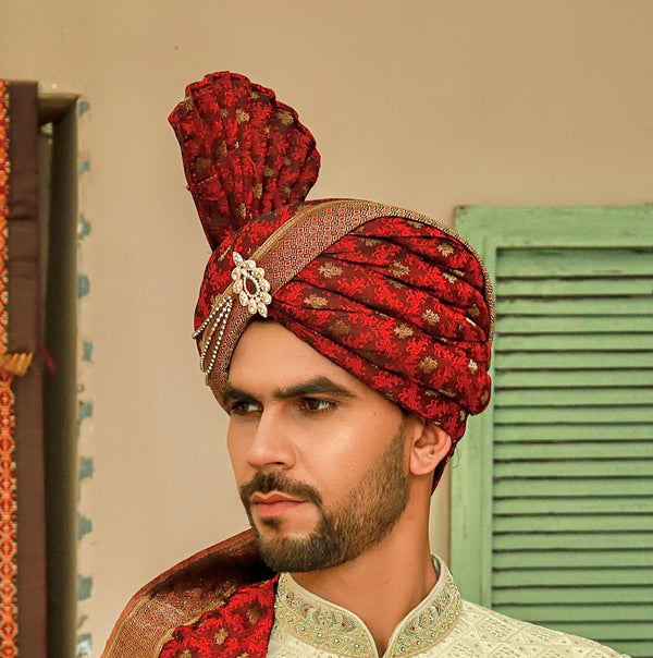 Maroon And Gold Jamawar Turban